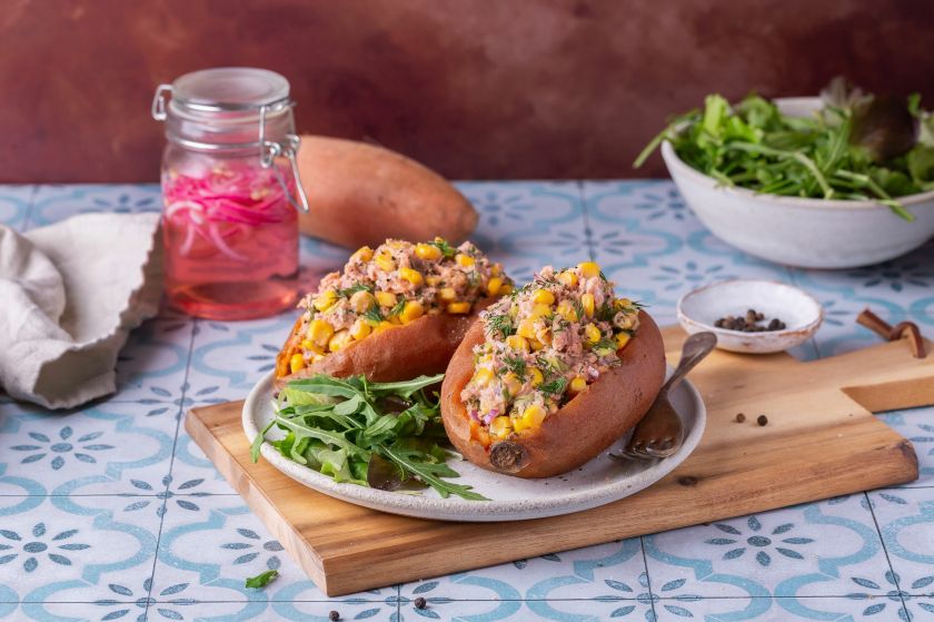 Augalinis maistas gali būti jaukus ir sušildantis: saldžios bulvės ir neįprasto tuno derinys sužavės visus